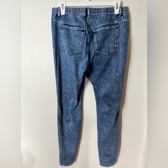 Uniqlo Ultra Stretch Jeans, Size L - Picture 4 of 4